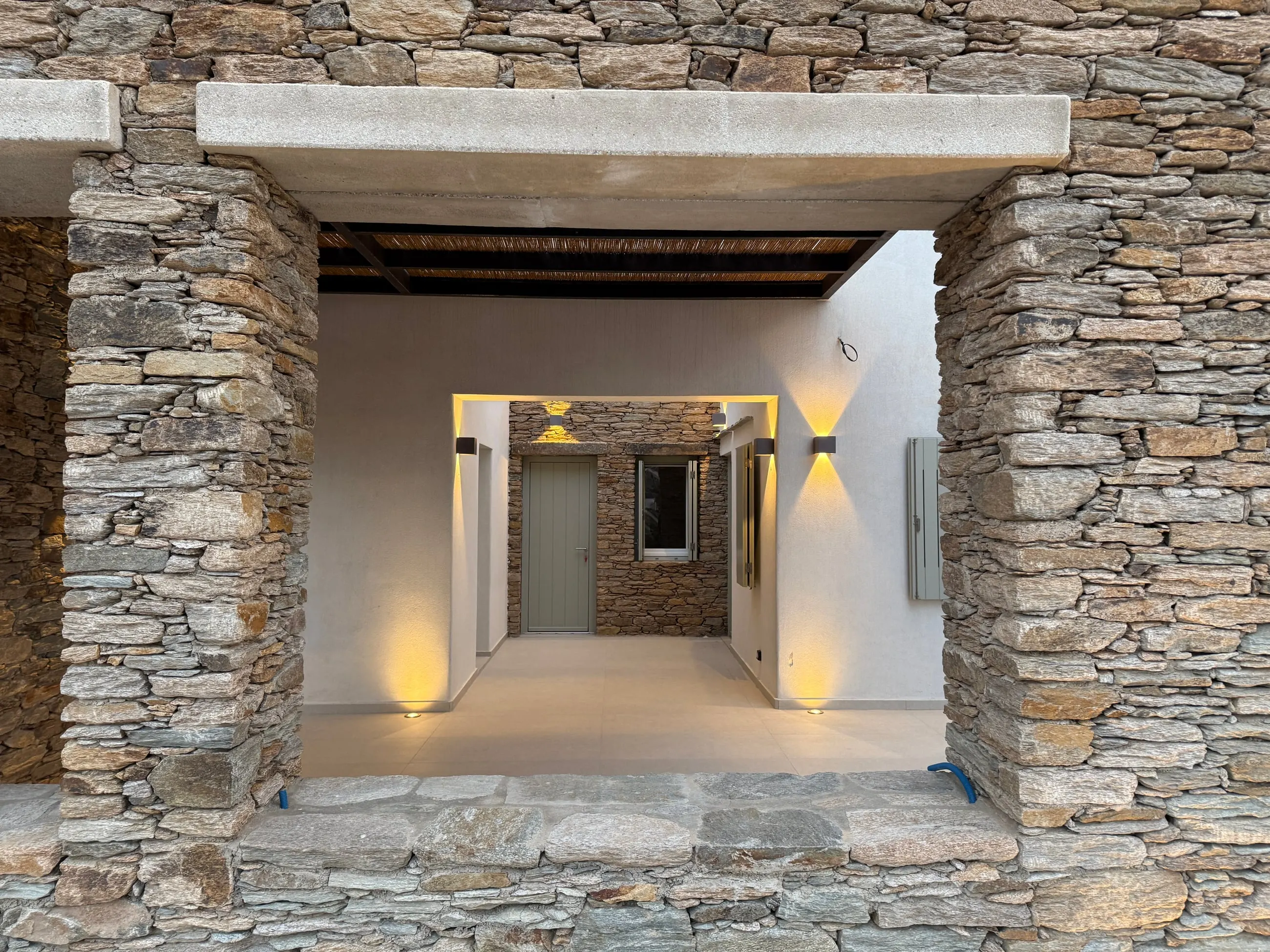 Harry Papaioannou & Associates